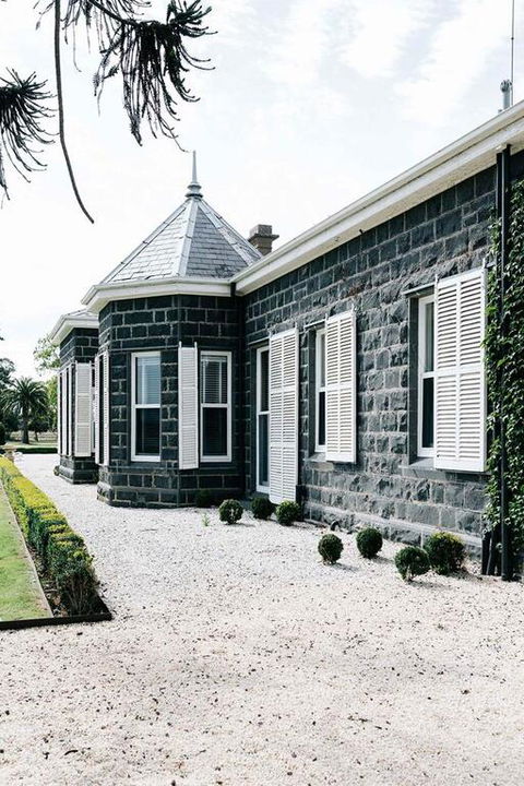 Barunah Plains Homestead - 10 Bedrooms - Sleeps 22 - Tourism Cairns 2
