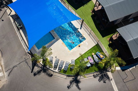 Barwon River Holiday Park - Tourism Cairns 1