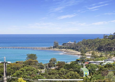 Bay Views Lorne - Tourism Cairns 1