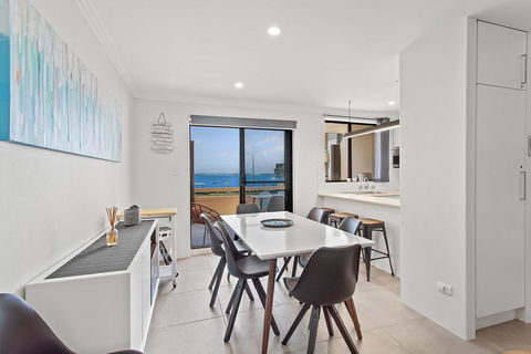 Bay Village, Unit 11/47 Shoal Bay Road - Tourism Cairns 1
