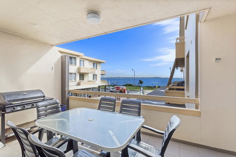 Bay Village, Unit 4/47 Shoal Bay Road - Tourism Cairns 1