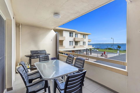 Bay Village, Unit 4/47 Shoal Bay Road - Tourism Cairns 0