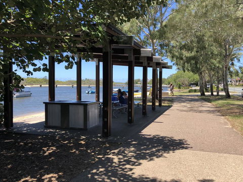 Bayz On The River - Tourism Cairns 0