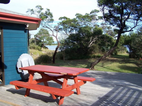 Beach Baby On Freycinet - Tourism Cairns 1