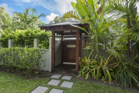 Beach Condominium - Tourism Cairns 1
