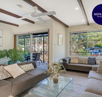 BEACH HOME ENCHANTED STAY CONNECT with NATURE - Tourism Cairns