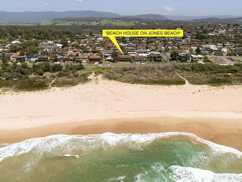 Beach House On Jones Beach - Kiama Accommodation - Tourism Cairns 1