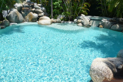 Beach Terraces - Tourism Cairns 3