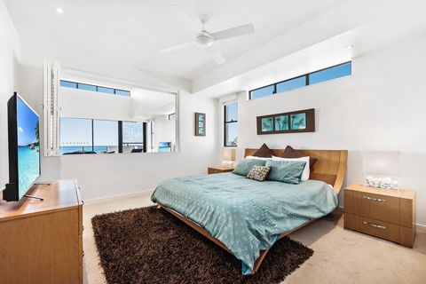 Beaches On Maroochy 1 Beach Parade - Tourism Cairns 3