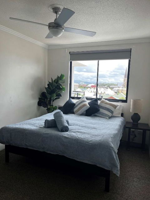 Republic Apartment - Tourism Cairns 1