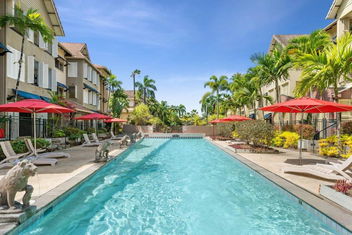 Reef Apartment Cairns with Tourism Cairns