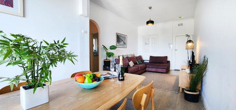 Relaxed Coastal Living With Fantastic Sea Views - Tourism Cairns 2