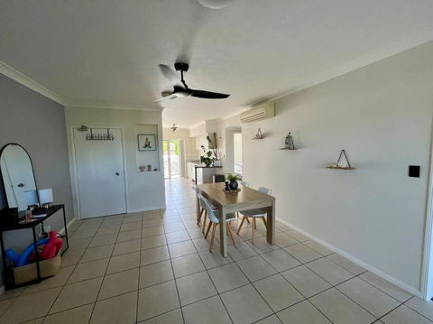 Resort Style Holiday Unit - Tourism Cairns 3