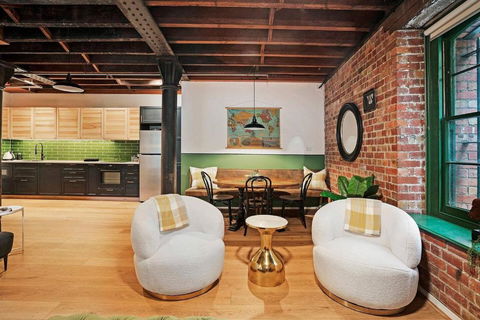 Retro Meets Industrial At Heritage Bond Store - Tourism Cairns 1