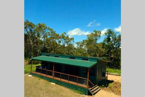 Ridge Cabin - Stunning Views - 5km From Neighbours - Tourism Cairns 0