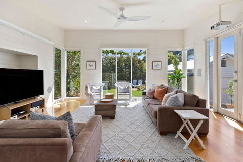RIPVIEW In Old Lonnie - Tourism Cairns 2
