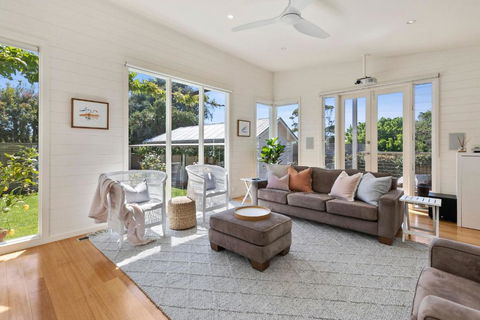 RIPVIEW In Old Lonnie - Tourism Cairns 3