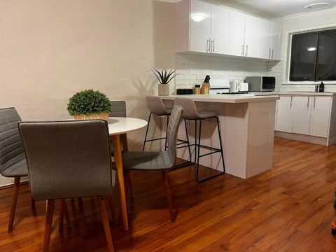 River End Unit Near Parkland - Tourism Cairns 2