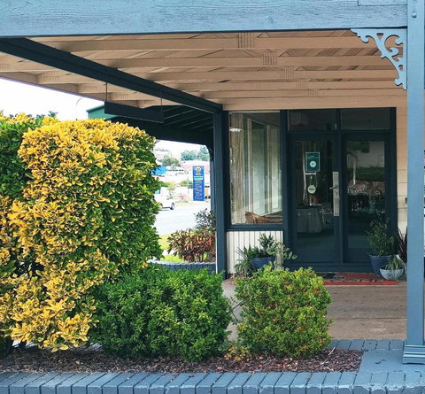 Redhill Cooma Motor Inn - Tourism Cairns 3