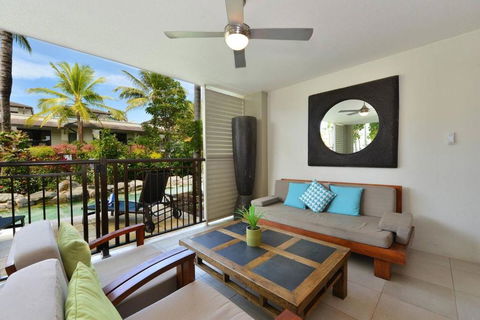 Resort-style Swim Out - A True Tropical Oasis - Tourism Cairns 1