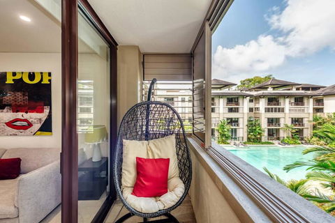 Rose At Temple Palm Cove - A Poolside Paradise - Tourism Cairns 1