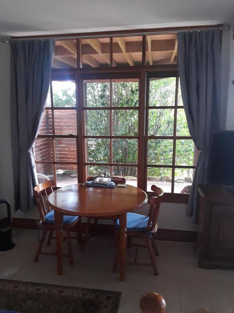 Rockwall Avoca Beach - Tourism Cairns 3