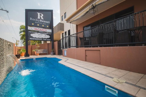 Rocky Resort Motor Inn - Tourism Cairns 0