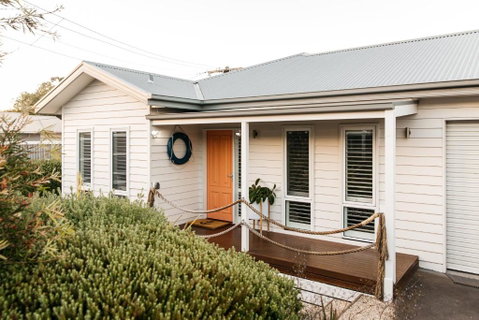 Romantic Retreat In Mornington Peninsula Heartland - Tourism Cairns 1