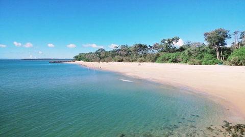 Rosalynda- Luxury Beachfront 3 BR Townhouse - Tourism Cairns 2