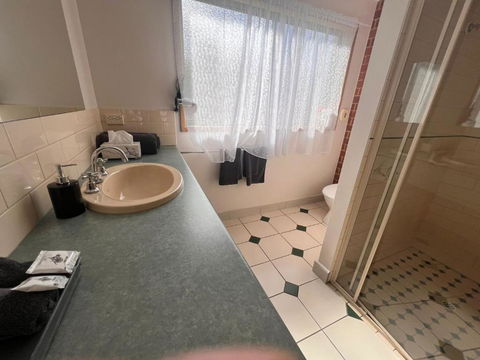 Rose Garden Motel - Tourism Cairns 1