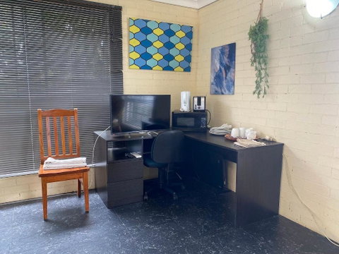Rosebourne Gardens Motel - Tourism Cairns 1