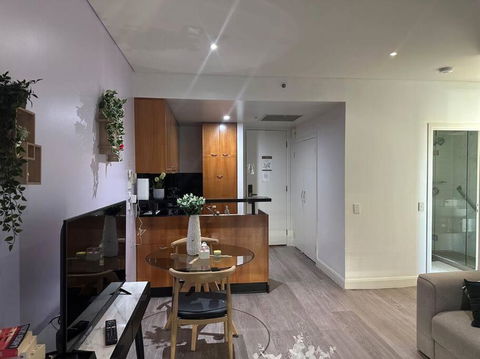 Royal Garden Residence - Tourism Cairns 3