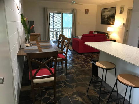 Royal Palm Cottage, Entire Two Bedroom 2 Bathroom House With Pool - Tourism Cairns 1