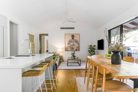 Rubber Soul - Tourism Cairns 1