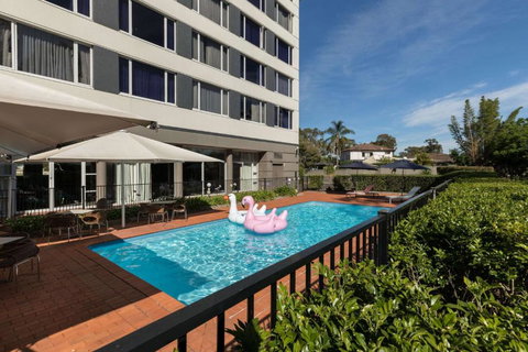 Rydges Bankstown - Tourism Cairns 1