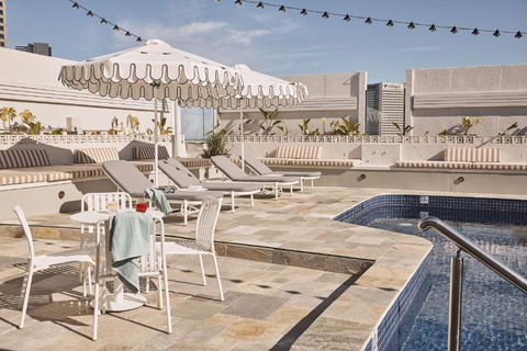 Rydges Melbourne - Tourism Cairns 1