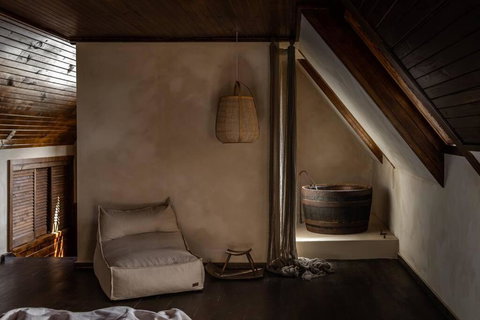 SABI Award Winning Designer Cabin - Tourism Cairns 0