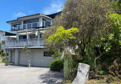 Saltair Luxury Accommodation - Adults Only - Tourism Cairns 1