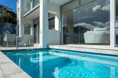 Salty Kiss I Private Properties - Tourism Cairns 3