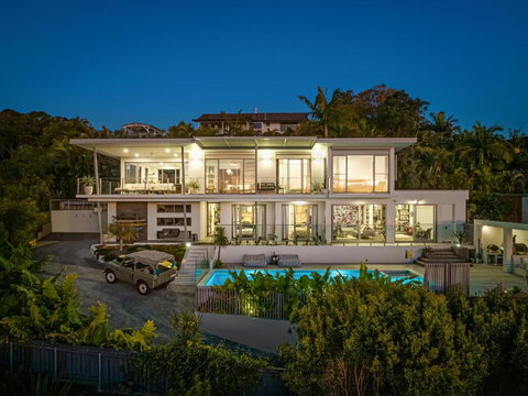 Sanctuary Spaces - Sundowner - Tourism Cairns 0