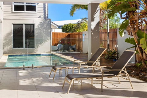 Sand And Sea Beach House - Tourism Cairns 0
