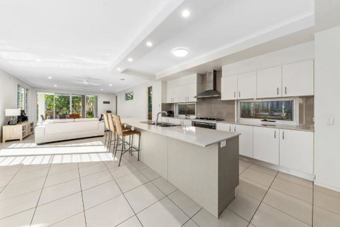Sand And Sea Beach House - Tourism Cairns 3