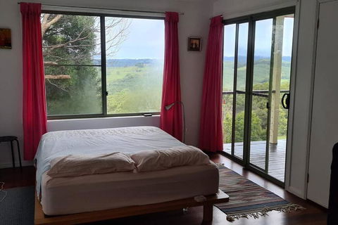 Sanctuary In Luscious Green Hills Of Coorabell - Tourism Cairns 3