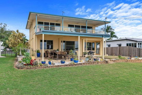 Sandbar On Moreton 3 Bedroom - Tourism Cairns 0