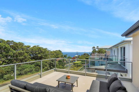 Sandcastle - Tourism Cairns 0