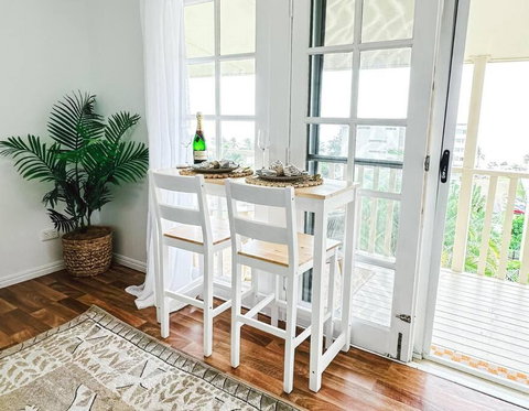 Sandhaven Bungalow - Tourism Cairns 2