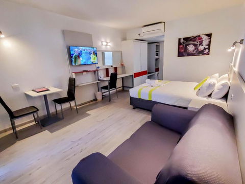 Sandors Motor Inn - Tourism Cairns 1