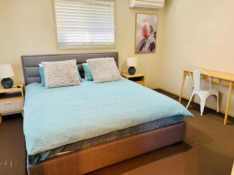 Sandstone Point Holiday Home - Tourism Cairns 3