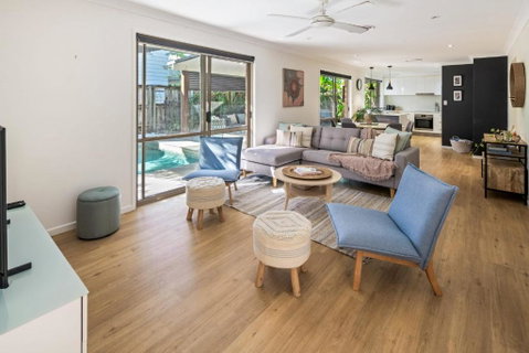 Sandy Dunes Retreat Pet-Friendly Wurtulla Home - Tourism Cairns 2
