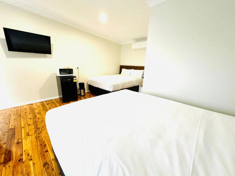 Seven Inn - Tourism Cairns 3